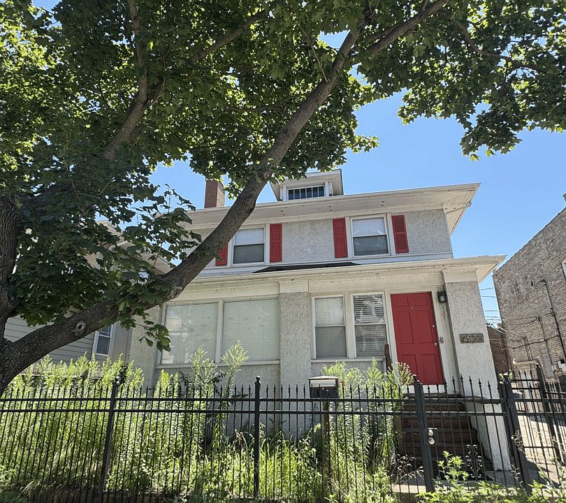 1st image of 7555 N Rogers Ave