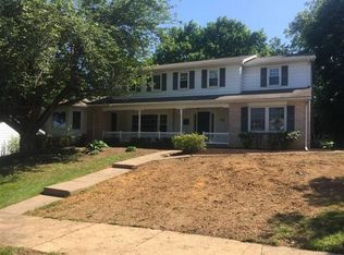 108 Harrison Dr, New Cumberland, PA 17070