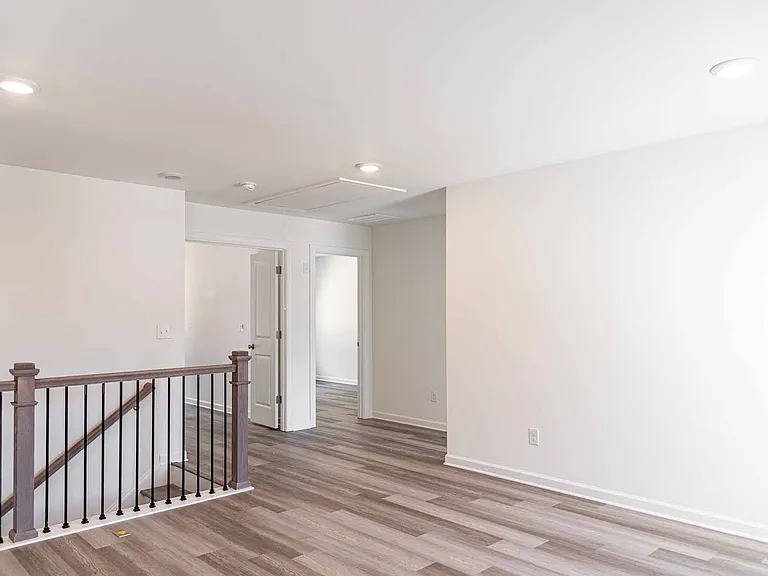 3318 Pepperpike Ct — Photo 29