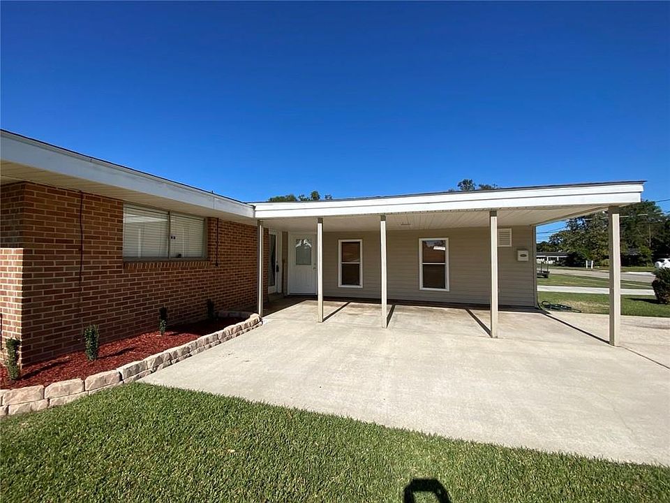 1st image of 350 Carolyn Dr