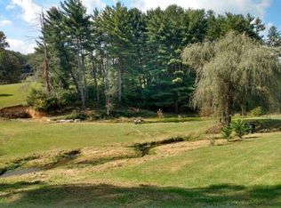 255 Central Heights Rd, Blountville, TN 37617