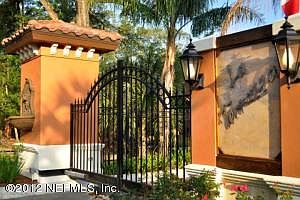 4th image of 8865 Amalfi Ct
