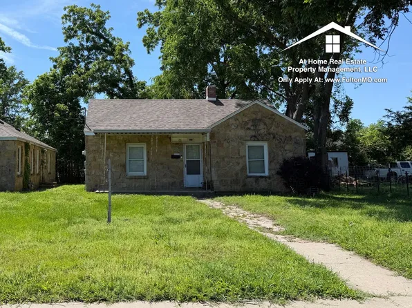 1223 Grand St, Fulton, MO 65251