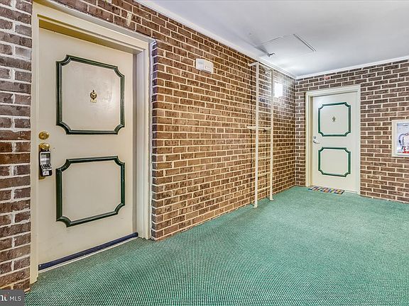2nd image of 7900 Badenloch Way Unit 7073-301