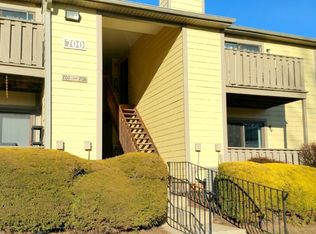 708 Thornton Ct, North Wales, PA 19454