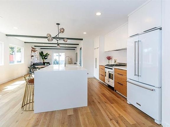 5th image of 5421 Selmaraine Dr