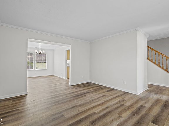 3rd image of 1225 Dale Hollow Dr