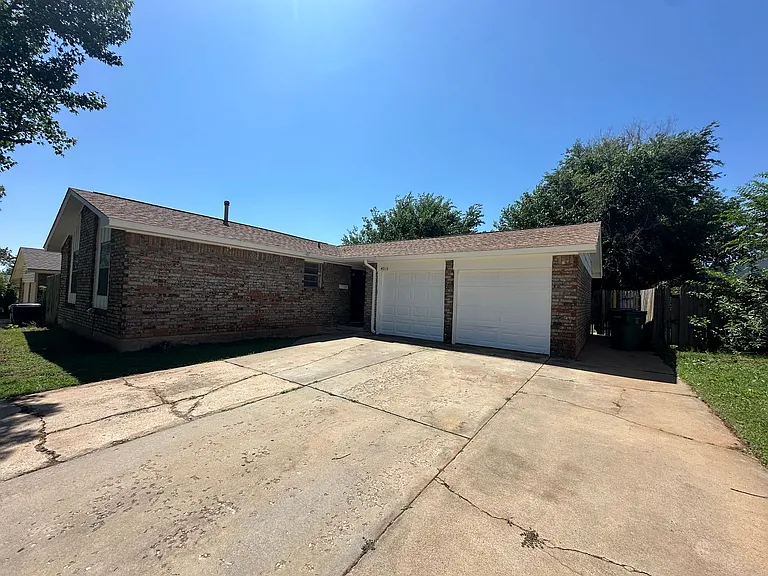 4016 SE 48th St — Photo 5