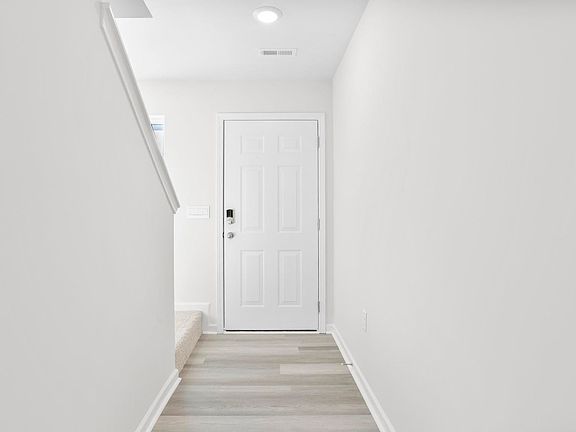 5th image of 123 Bobbin Rd