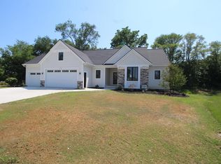 1542 Christine Bay Dr SW, Byron Center, MI 49315