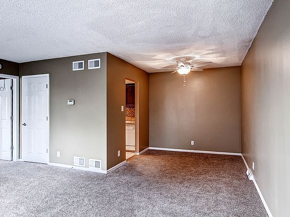 5th image of 6785 E Arizona Ave APT E