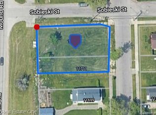 11719 Gable St, Hamtramck, MI