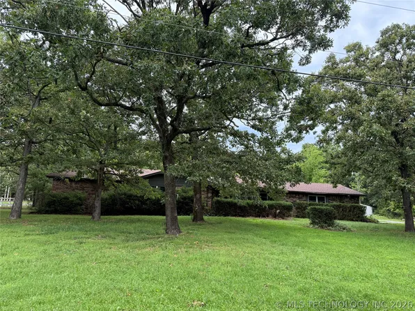 7595 E 19th St S, Muskogee, OK 74403