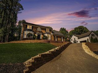 180 Spring Ridge Trce, Roswell, GA 30076