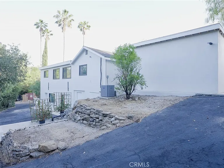 2600 Topanga Skyline Dr — Photo 30