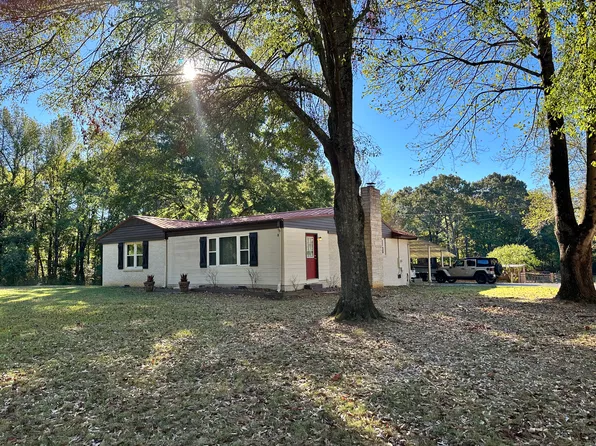 770 Wilson Lake Shrs, Muscle Shoals, AL 35661
