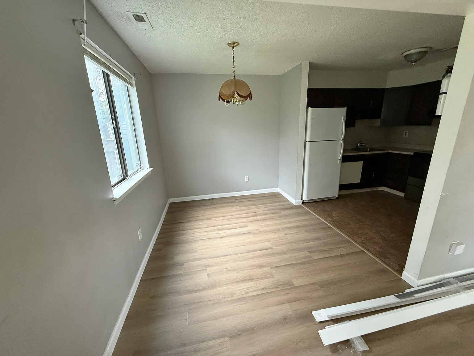 2 bed, 1000 sqft, $1,900 — Photo 4