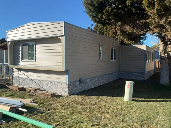 842 W Midway St #8, Filer, ID 83328