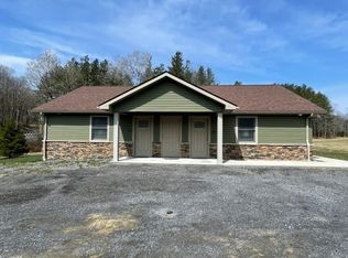 27 Woodside Dr #101, Thomas, WV 26292