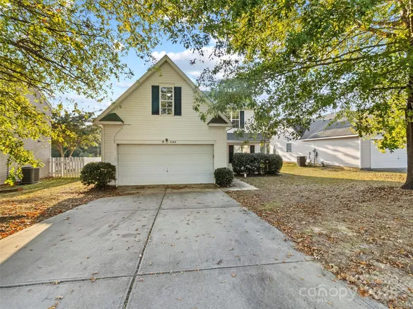 5144 Foxmeade Ct, Lancaster, SC 29720