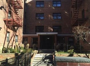 61 White Oak St APT 4G, New Rochelle, NY 10801