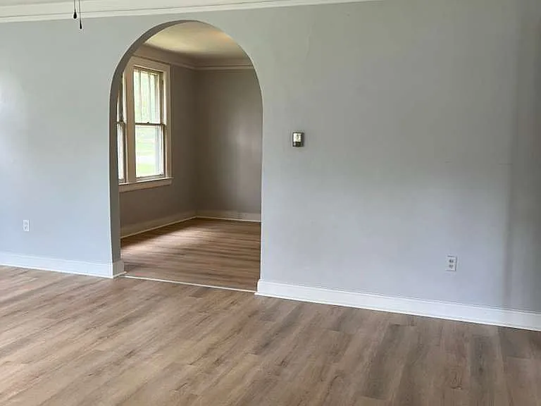 1704 Church St — Photo 11