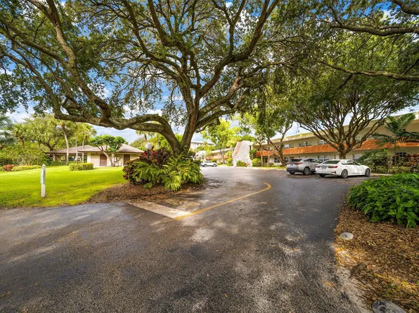 801 Cypress Blvd APT 107C, Pompano Beach, FL 33069