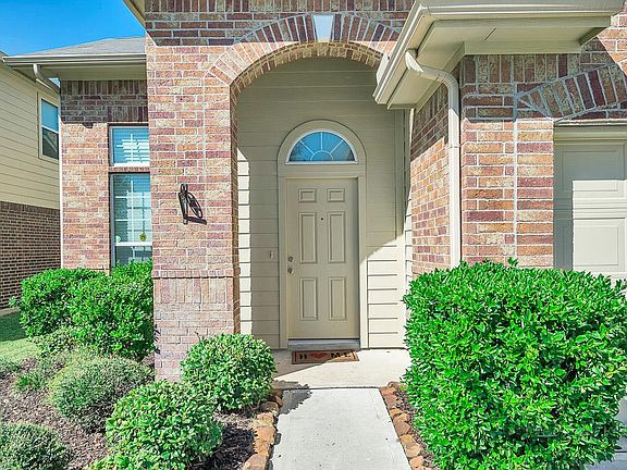 4th image of 4419 Careybrook Ln