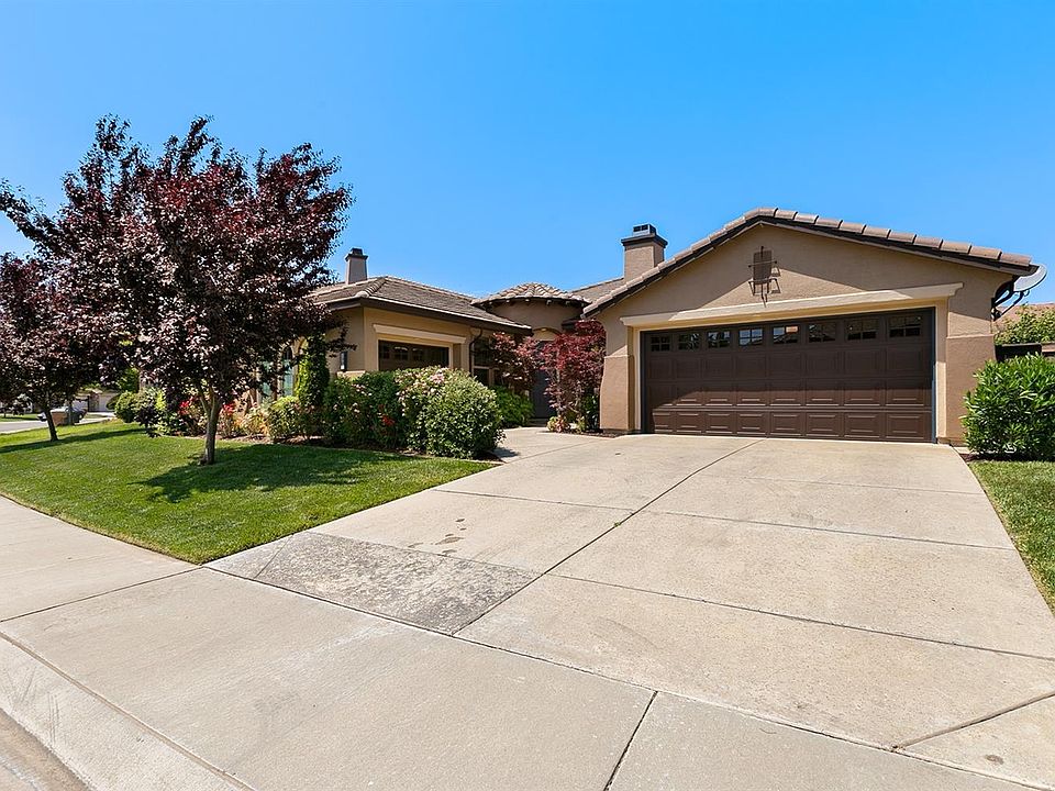 1st image of 1305 Hillwood Loop