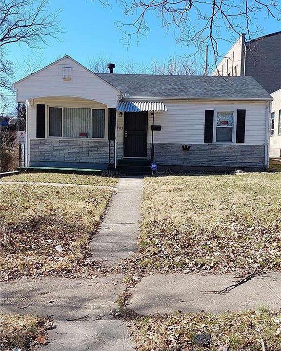 1st image of 1327 Cory Dr