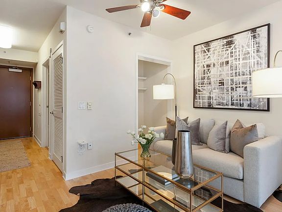 4th image of 199 New Montgomery St Unit 903