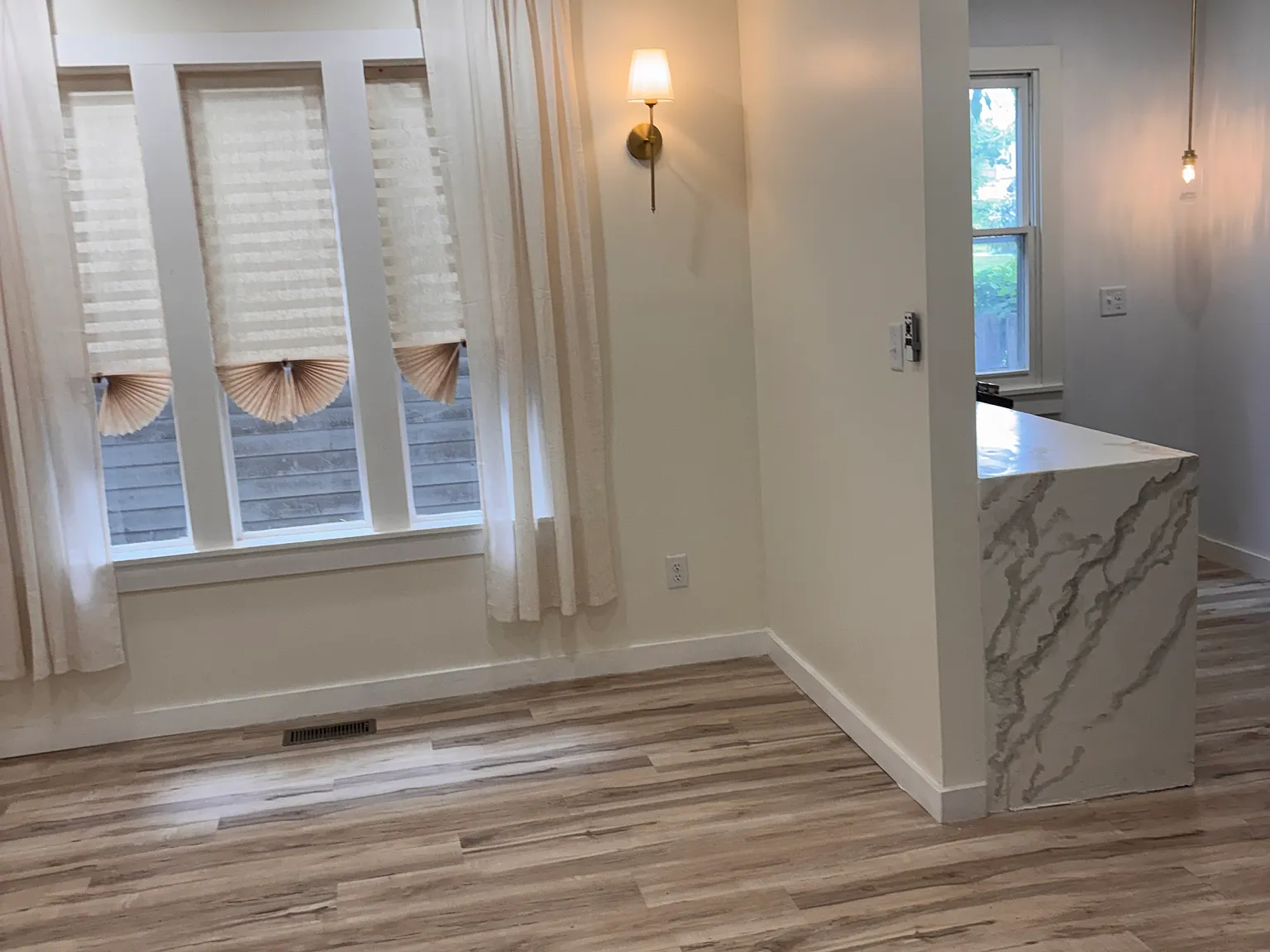 2 bed, 630 sqft, $1,250 — Photo 1
