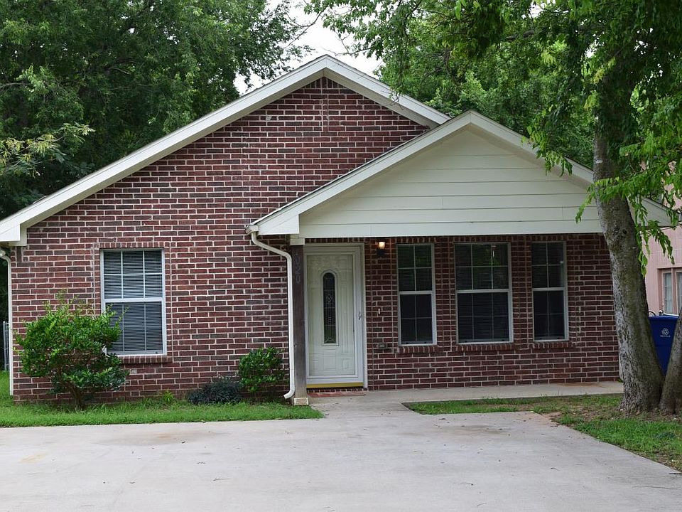 Front of house 1