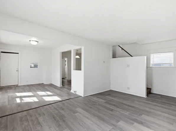 2168 11th St SW, Akron, OH 44314