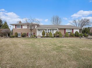 37378 Ruth Dr, Sterling Heights, MI 48312