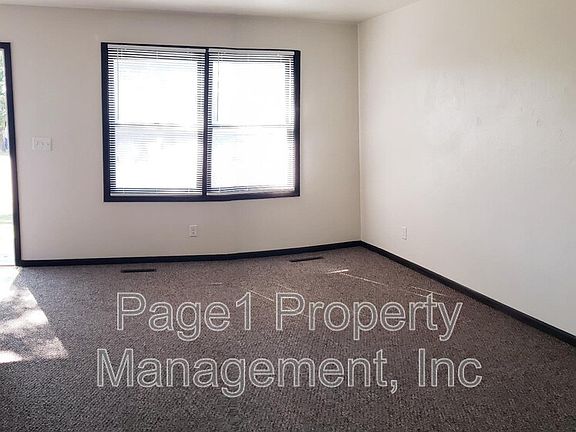 2nd image of 2918 Grinnell Dr Unit 13