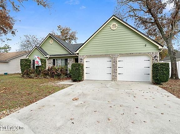 3rd image of 8521R Bandera Cir E