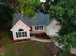 9785 Rockfish Rd, Raeford, NC 28376