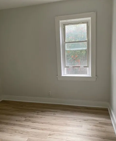 107 Kingsmount Blvd #6 — Photo 1