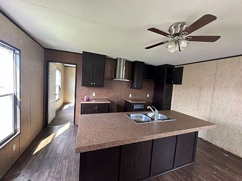 2nd image of 174 Indian St