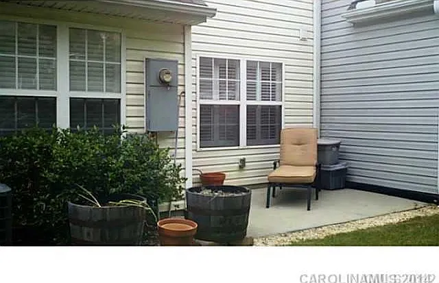 11307 Morgan Valley Ln — Photo 12