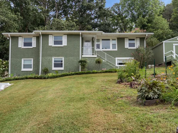 214 Shevel Dr, Goodlettsville, TN 37072