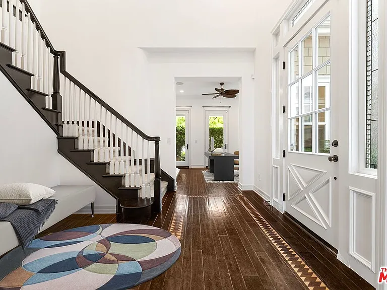 7391 Coastal View Dr — Photo 6