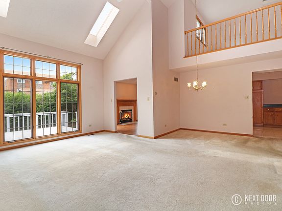 3rd image of 9736 W 154th St