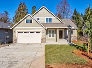 2527 D St, Hubbard, OR 97032