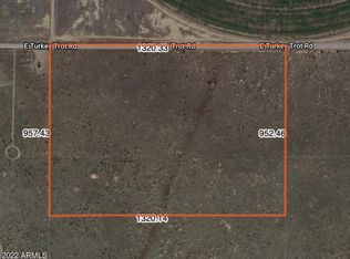 5901 Turkey Trot Rd, Pearce, AZ 85625