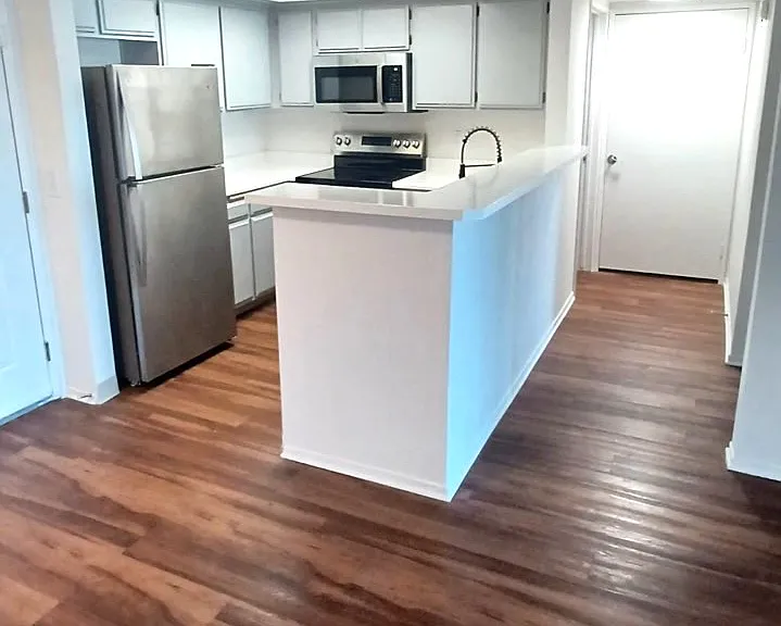 Windrose Place Pasadena — Photo 31