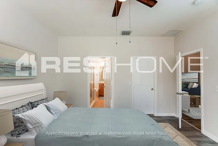 5209 Clover Mist Dr — Photo 7