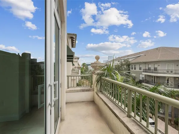 450 Knights Run Ave Unit 407, Tampa, FL 33602