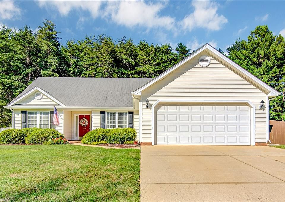 1st image of 5804 Highland Grove Dr